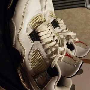 2016 Air Jordan 4 cement
